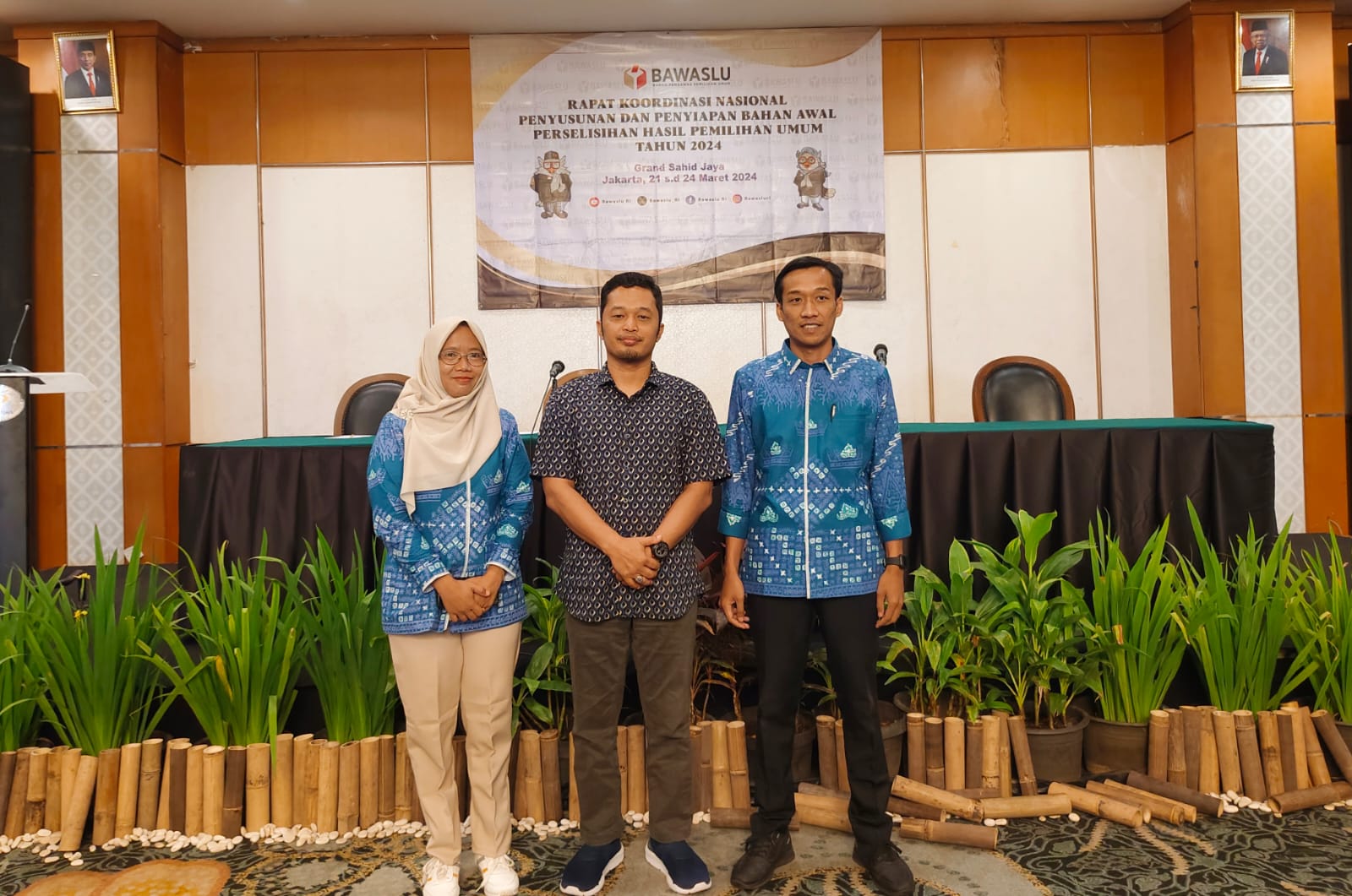 GUNA MENGUATKAN PERSIAPAN PHPU, BAWASLU KABUPATEN LAMPUNG TENGAH  IKUTI RAKORNAS DI JAKARTA