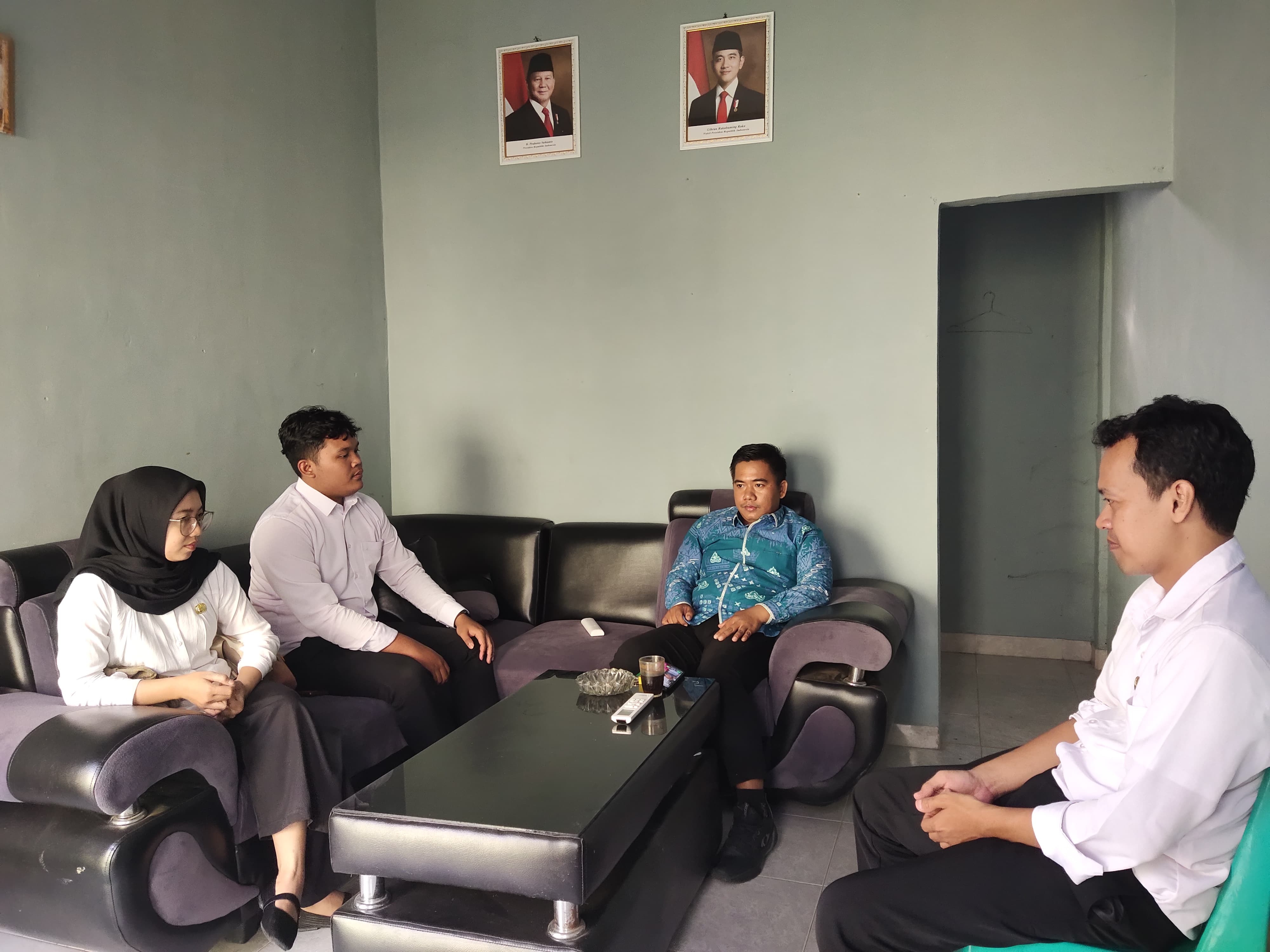 BAGIAN PENGAWASAN BAWASLU KABUPATEN LAMPUNG TENGAH LAKSANAKAN PENGENALAN LINGKUNGAN KERJA BAGI CPNS TAHUN ANGGARAN 2024