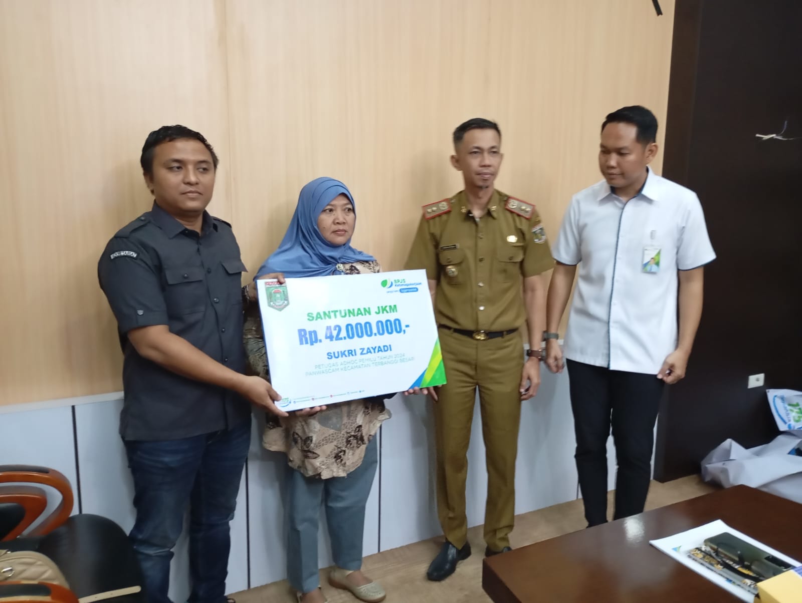 Bawaslu Lampung Tengah Hadiri Kegiatan Monitoring dan Evaluasi Implementasi Jaminan Sosial Ketenagakerjaan Tahun 2025