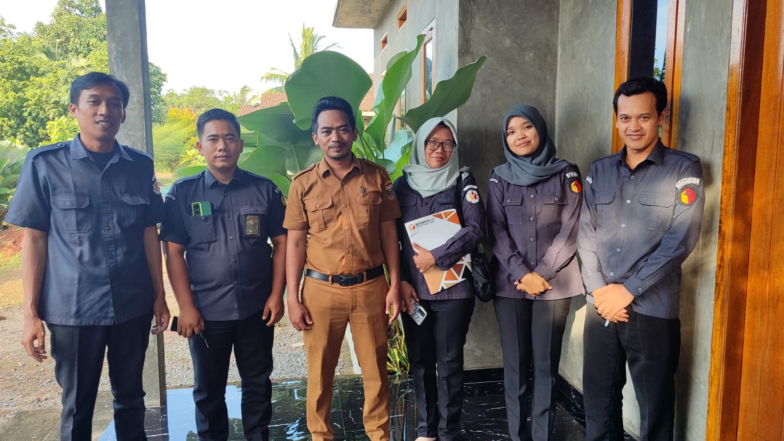 Bawaslu Lampung Tengah Laksanakan Pengawasan Uji Petik PDPB Pasca Penetapan Triwulan IV