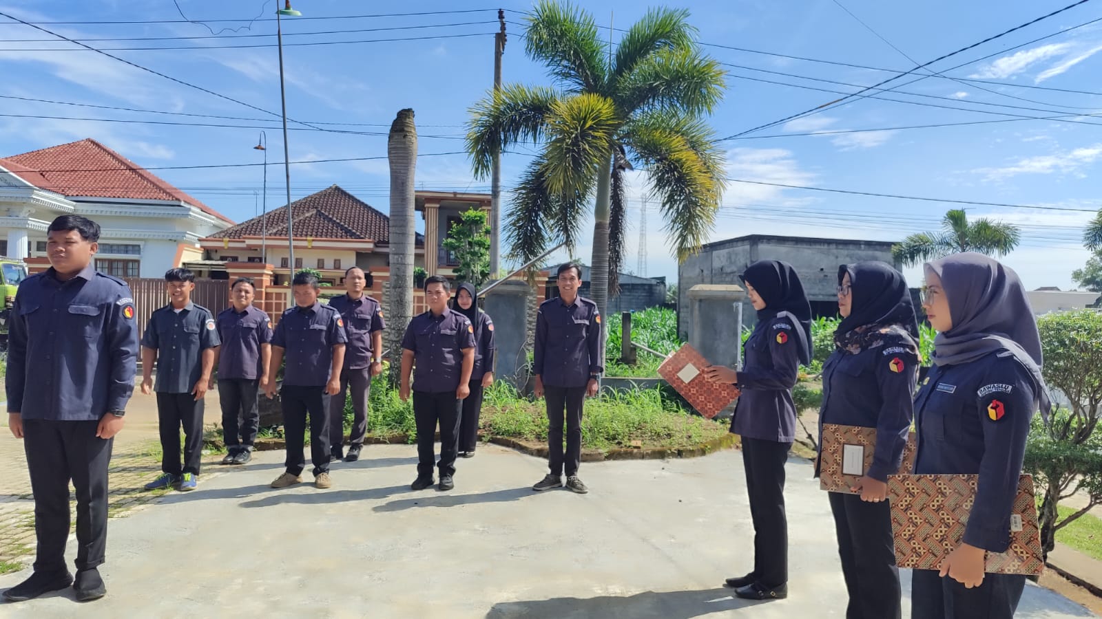 Apel Senin, Bawaslu Lampung Tengah Dorong Kedisiplinan dan Peningkatan Kinerja Pegawai