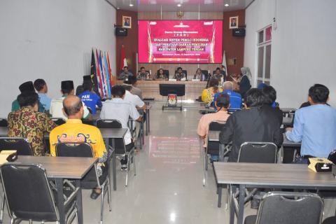 KETUA BAWASLU LAMPUNG TENGAH HADIRI FGD EVALUASI SISTEM PEMILU DAN PENATAAN DAPIL