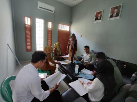 BAGIAN ADMINISTRASI BAWASLU KABUPATEN LAMPUNG TENGAH LAKSANAKAN PENGENALAN LINGKUNGAN KERJA BAGI CPNS TAHUN ANGGARAN 2024