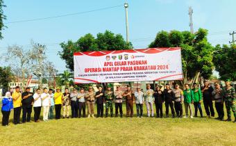 Ketua Bawaslu Lampung Tengah Hadiri Apel Gelar Pasukan Mantap Praja Krakatau 2024 