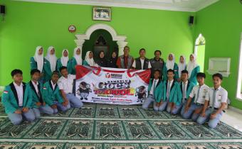 Bawaslu Goes to School', Upaya Bawaslu Lampung Tengah Edukasi Pemilih Muda