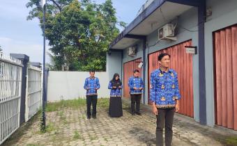 BAWASLU LAMPUNG TENGAH LAKSANAKAN UPACARA PERINGATAN HARI KESAKTIAN PANCASILA TAHUN 2025