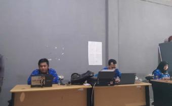 BAWASLU LAMPUNG TENGAH IKUTI DISKUSI DARING P2P 2025 GELOMBANG I BERSAMA DIREKTUR AKADEMISI PEMILU DAN DEMOKRASI