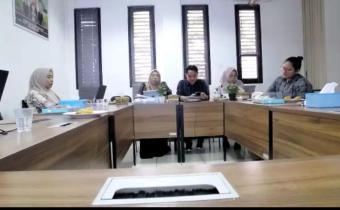 RAPAT EVALUASI P2P 2025 DIGELAR VIRTUAL, BAWASLU LAMPUNG TENGAH SAMPAIKAN CAPAIAN DAN TANTANGAN