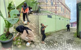 Bawaslu Kabupaten Lampung Tengah Laksanakan Program Jumat Sehati, Wujudkan Lingkungan Kerja Bersih dan Sehat
